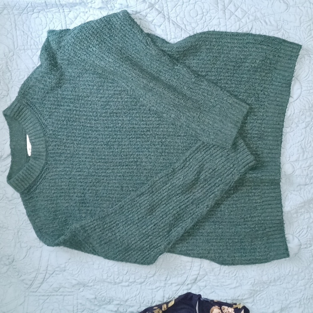 Green AE sweater